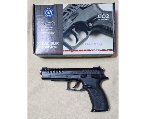 A Tolmar X-Calibur grand power 4.5mm calibre Co2 air pistol, serial no.CBB15J80366, 22cm long, in original box with manual. (