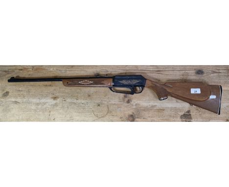 A Power line model 922 .22 calibre air rifle, 96cm long, with soft bag. (BUYER MUST BE 18 YEARS OLD OR ABOVE AND PROVIDE PHOT