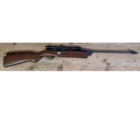 A Diana Series 70 model 78 .22 calibre air rifle with model 7 4x20 sight, 107cm long. (BUYER MUST BE 18 YEARS OLD OR ABOVE AN