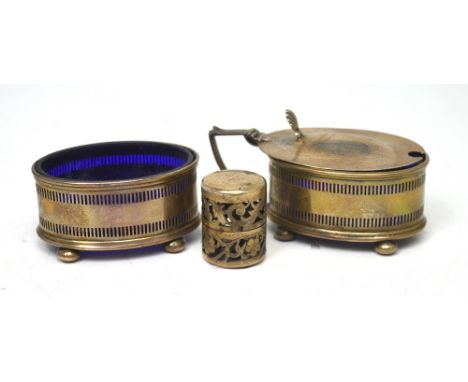 A George V hallmarked silver salt and matching mustard pot, Birmingham 1918 and a silver filigree pot marked sterling, approx