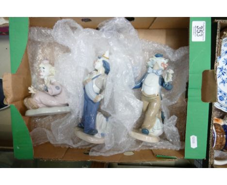 Three Nao clowns: Largest figure 22cm high. 