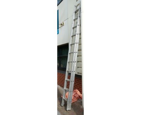 Two Run Aluminium Ladder: 