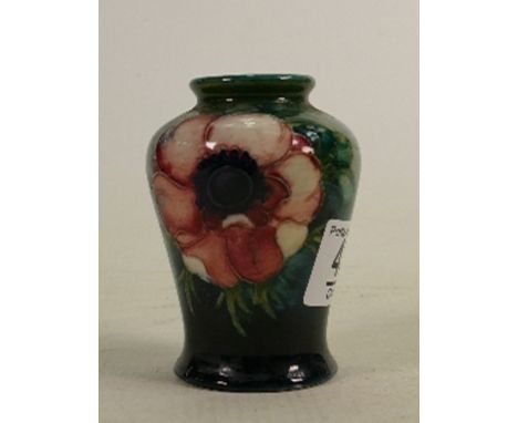 Walter Moorcroft small vase decorated with anemones: h.8.25cm. 