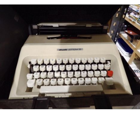 Olivetti Lettera 35 typewriter. Not available for in-house P&amp;P 