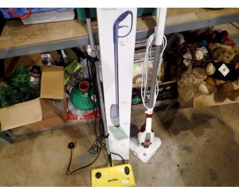 Mixed household mops. All electrical items in this lot have been PAT tested for safety and have passed. This does not confirm