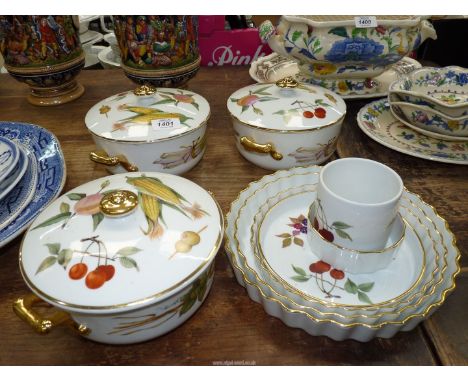 A quantity of Royal Worcester 'Evesham' including three vegetable tureens, flan dishes, etc.