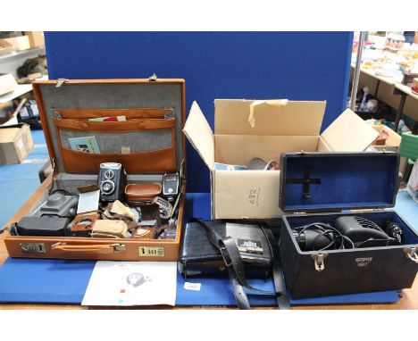 A quantity of miscellaneous Cameras and equipment including Voigtländer 'Brilliant' TLR, 'Chum' bakelite light meter, Weston 