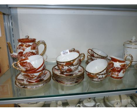 A quantity of 19th century Oriental porcelain to include assorted saucers, teacups, coffee cups, coffee pot, etc.