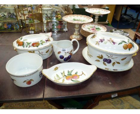 A quantity of Royal Worcester 'Evesham', large tureen, serving platter, jug etc.