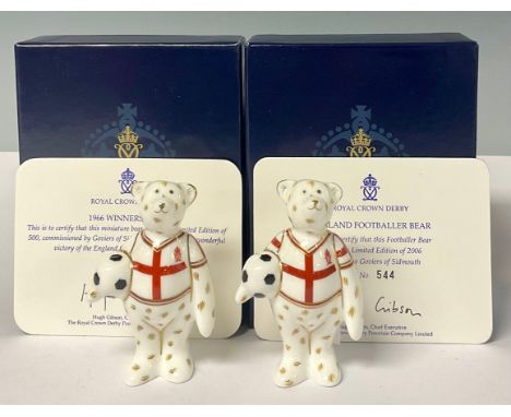 A Royal Crown Derby miniature bear, England Footballer Bear, exclusive to Goviers, limited edition 544/2,006, 8.5cm, printed 