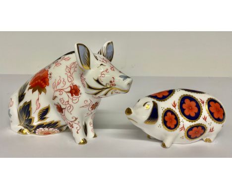 A Royal Crown Derby Pig Money Box, decorated in the Imari palette, large gold stopper, 18cm wide x 12cm high; a Royal Crown D