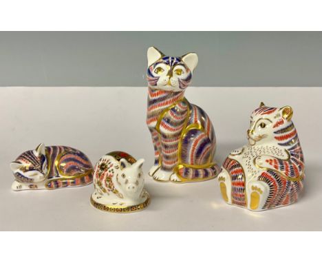 A Royal Crown Derby paperweight, Imari Piglet, decorated in the 1128 pattern, gold stopper, 4.5cm high, printed mark; others,