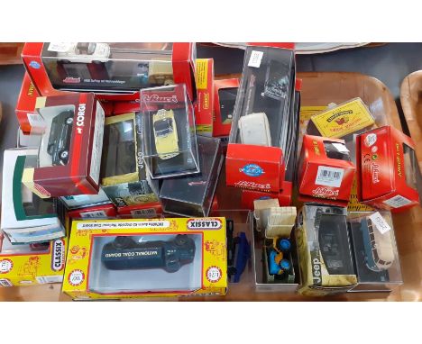 Two trays of mainly boxed diecast and other model vehicles to include: Corgi 60th Anniversary Commemorative Series, tanks, ot