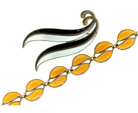 A DAVID ANDERSEN GUILLOCHE ENAMEL AND SILVER GILT BRACELET, MARKED D-A 925S STERLING NORWAY, AND AN ALBERT SCHARNING GUILLOCH