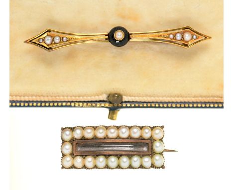 AN EARLY 19TH C SPLIT PEARL SET BROOCH IN GOLD, 6G AND A BLACK ENAMEL AND SPLIT PEARL BROOCH IN GOLD MARKED 15CT, 3G, CASED 