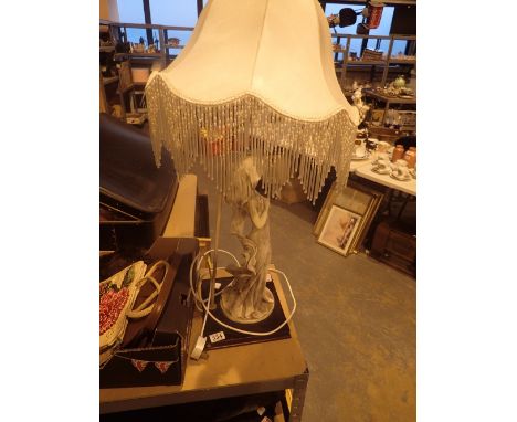 The Juliana collection Lady with Parasol table lamp and shade