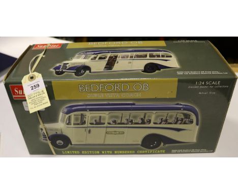 A Sunstar 1:24 scale Bedford OB Duple Vista Coach. In Royal Blue blue and white livery. Registration No. HOD 120. Boxed, mino