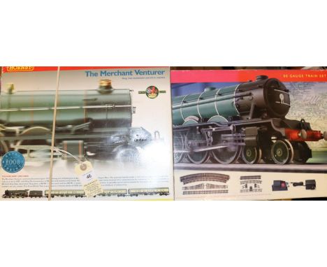 2 Hornby 'OO' Train pack/Set. The Merchant Venturer (R2077). Comprising a BR King Class 4-6-0 tender locomotive, RN6026 in li