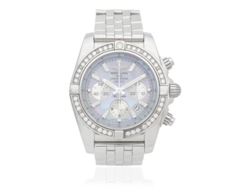 Breitling. A stainless steel automatic calendar chronograph bracelet watch with mother of pearl dialModel: Chronomat 44Refere