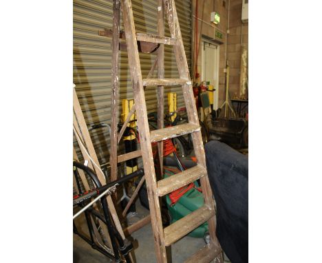 Wooden Step Ladder