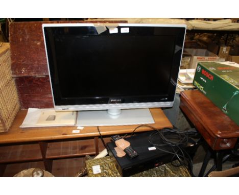Philips TV & Samsung DVD Recorder