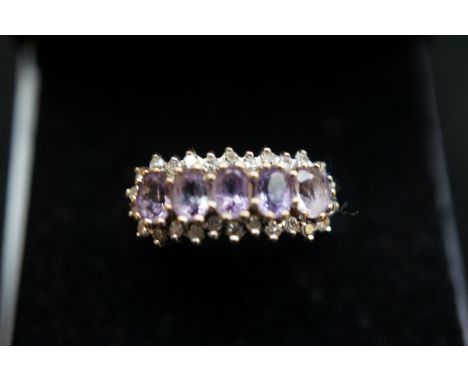 Ladies 9ct gold ring set with amethyst &amp; diamonds