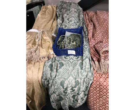 A pair of green fully lined curtains with tie backs and pelmet, drop 220 cm