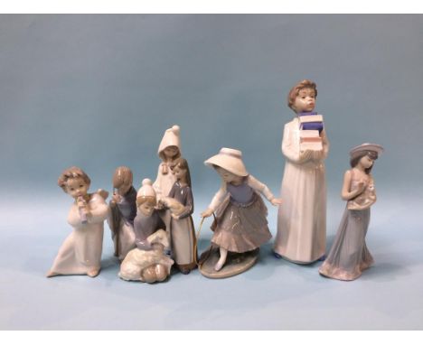 Six Lladro figures and two Nao