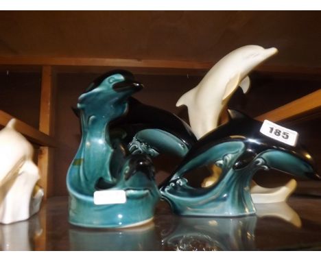SELECTION OF 5 DOLPHIN FIGURES INC POOLE ,&  ONE BISQUE KAISER EST [£10- £20]