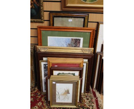 A collection of various prints, including various hunting prints, pheasants scene, plus various others, photographic scenes, 