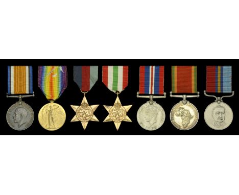 Family Group:  Pair: Lance-Corporal W. J. Richards, 9th South African Infantry British War and Bilingual Victory Medals (L/Cp