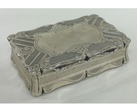 A large Victorian silver snuff box. Birmingham 1848. By Edward Brown. Approx. 142 grams. Est. £50 - £80.