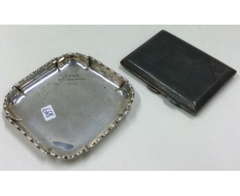 A small silver engine turned cigarette case together with an ashtray. Approx. 135 grams. Est. £30 - £50.