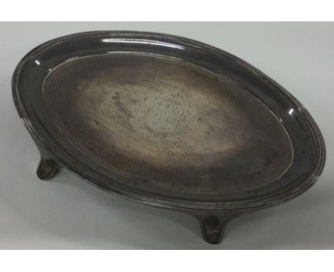 A Georgian silver teapot stand. London 1797. By Henry Chawner & John Emes. Approx. 108 grams. Est. £100 - £150.