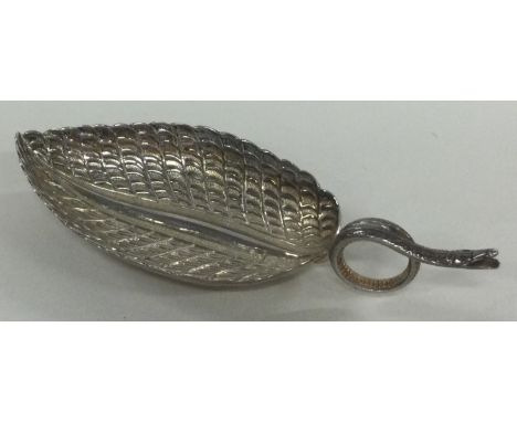 A George III silver leaf shaped caddy spoon with naturalistic snake handle. Birmingham 1806. By Matthew Linwood. Approx. 8 gr