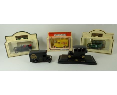 A group of Lledo Days Gone By vintage model vehicles, in original boxed packaging, approximately 140 in total.