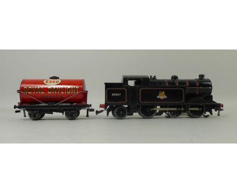 A Hornby Dublo Electric train set, complete with locomotive engine, number 69567, in British Railways black livery, complete 