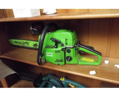Petrol chainsaw