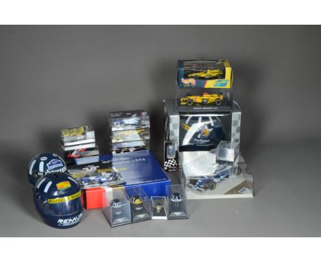 Damon Hill Diecast Models and Related Display Items, cased diecast models including 1:24 scale Heritage Classics by Onyx 5017