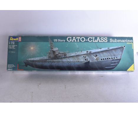 Revell WWII Naval Vessel Kits, three boxed 1:72 scale plastic kits comprises, 05047 US Navy Gato Class Submarine, 05015 VII C