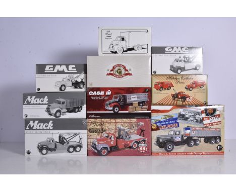 Modern Diecast US Commercial Models, a boxed collection of vintage 1:34 scale vehicles by First Gear, comprises 10-3627 Case 