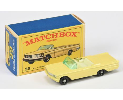 Matchbox Regular Wheels 39b Pontiac Bonneville Convertible - primrose yellow body with silver trim to grille & headlamps only