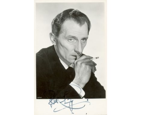 CUSHING PETER: (1913-1994) English Actor. Vintage signed postcard photograph of Cushing, the image depicting the English acto
