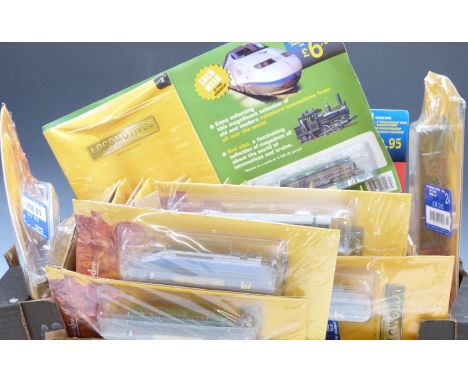 Twenty-eight Del Prado Locomotives Of The World N gauge model trains, all in original boxes, some with related magazines.&nbs
