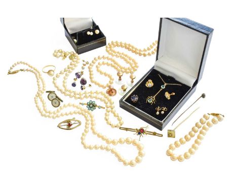 A Small Quantity of Jewellery, including a blue glass spider pendant on chain, both stamped '9CT'; two pairs of synthetic sap