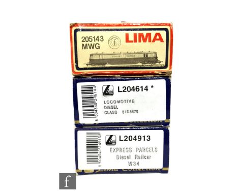 Three OO gauge Lima diesel locomotives, L204913 GWR type Parcels Railcar maroon W34, L204614 Class 31 BR pale blue D5578 and 