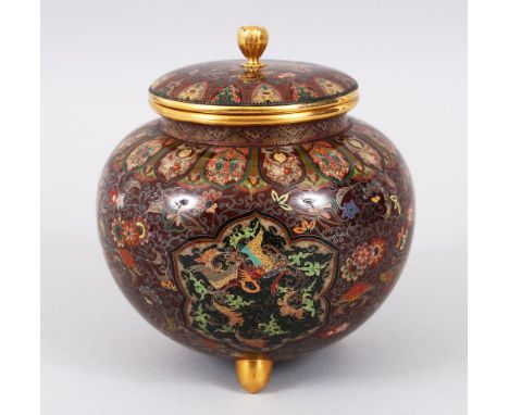 A LARGE AND FINE QUALITY JAPANESE MEIJI PERIOD CLOISONNE ENAMEL LIDDED KORO - ATTR TO HONDA YOSABURO, decorated with gold / g