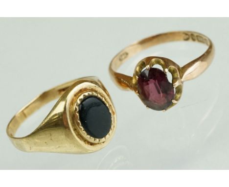 Ruby 9ct yellow gold ring, oval mixed cut ruby, probably a synthetic ruby, dimensions approx 8mm x 5.5mm, coronet claw settin