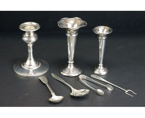 Collection of silver items to include an Edwardian silver candlestick with crimped rim, Birmingham 1903 (11cm high), late 20t