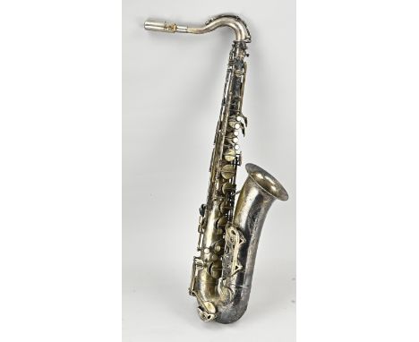 Antique plated saxophone. Amati Kraslice Classic. First half 20th century. Dimensions: 84 cm. In fair/good condition.